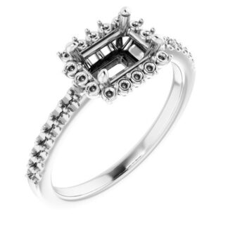 18K White 7x5 mm Emerald Halo-Style Engagement Ring Mounting